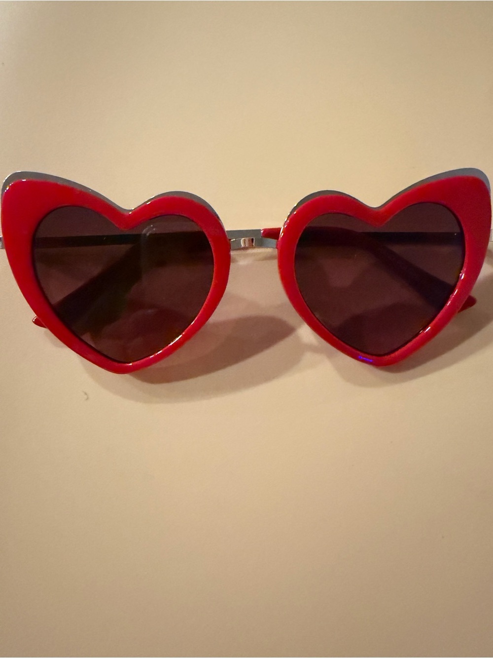 Red Heart-Shaped Sunglasses - Women's Fashion Accessory